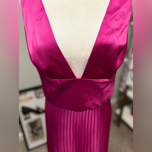 Amsale Deep Plunge Front & Back Midi Dress Pleated Skirt Bright Pink 16 NWT - Picture 7 of 12